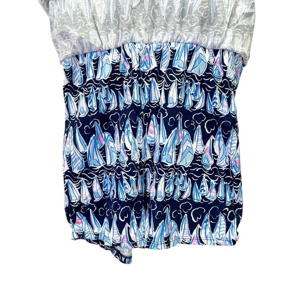 Lilly Pulitzer Loro Romper Skort Size Medium in Low Tide Navy Sails & Stripes - Picture 8 of 13